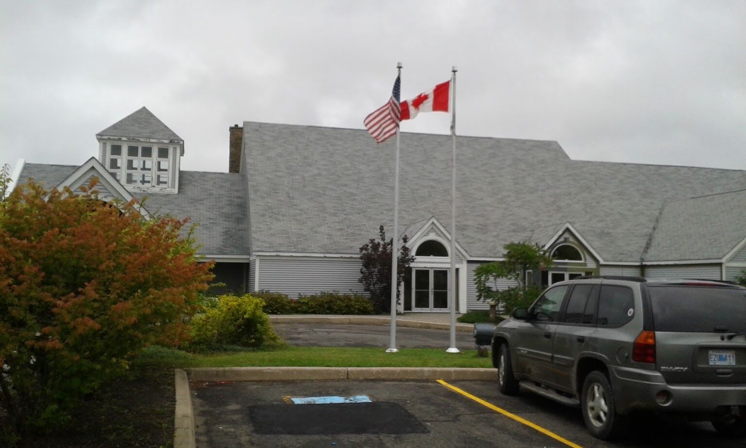 Riverside Resort And Conference Centre French Village Exterior photo